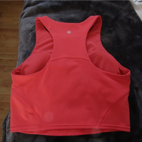 Lululemon Invigorate Tank - Picture 4 of 5